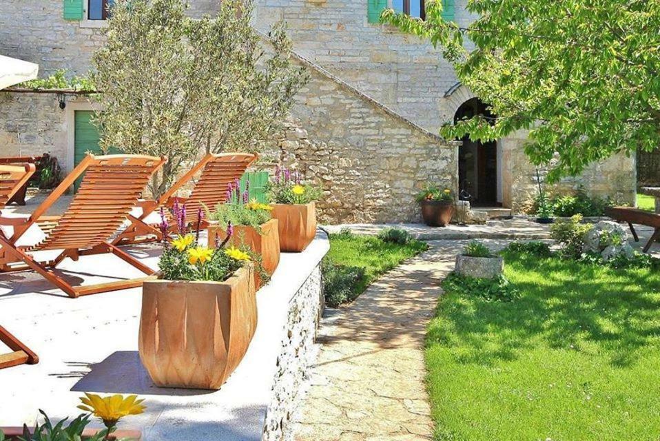 Villa Violica, Karnevali Žminj エクステリア 写真